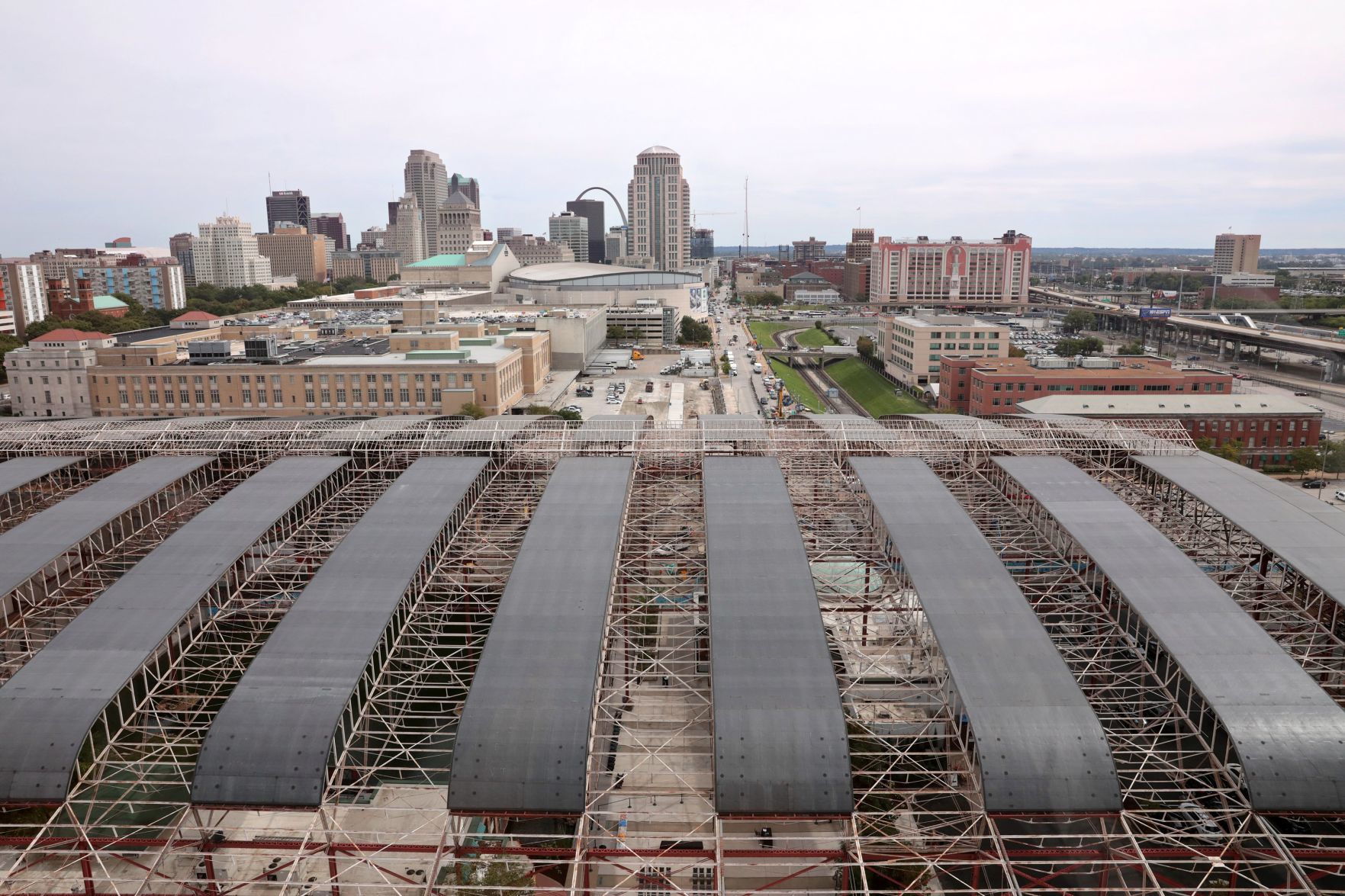 St. Louis Wheel is now turning